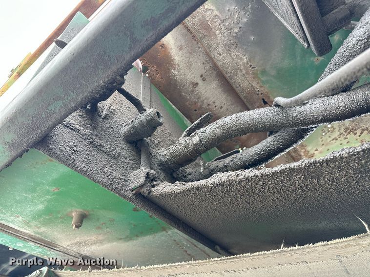 image for item JY9647 McCloskey MCB 621 RE  trommel screen