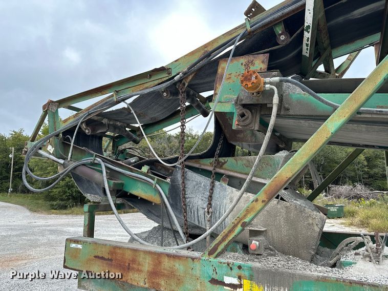 image for item JY9647 McCloskey MCB 621 RE  trommel screen