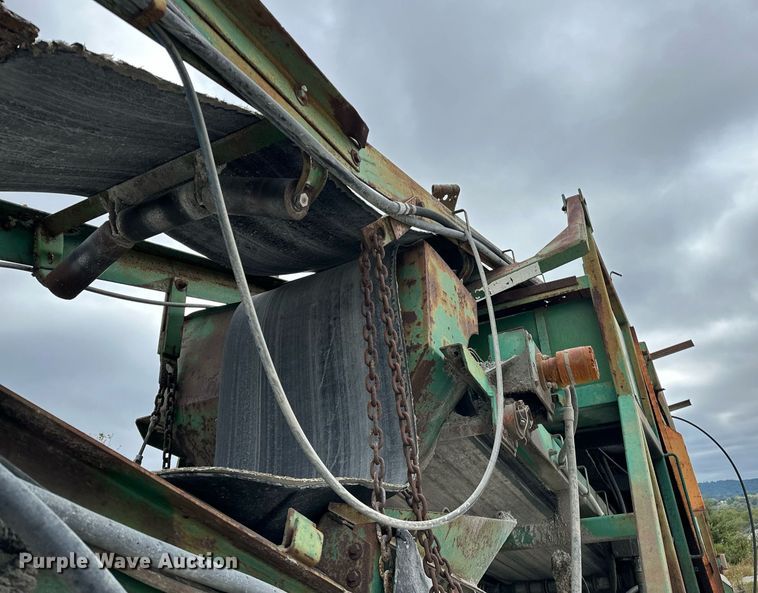 image for item JY9647 McCloskey MCB 621 RE  trommel screen