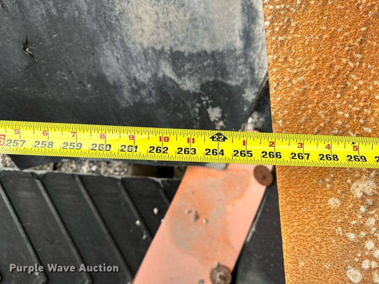 image for item JY9647 McCloskey MCB 621 RE  trommel screen