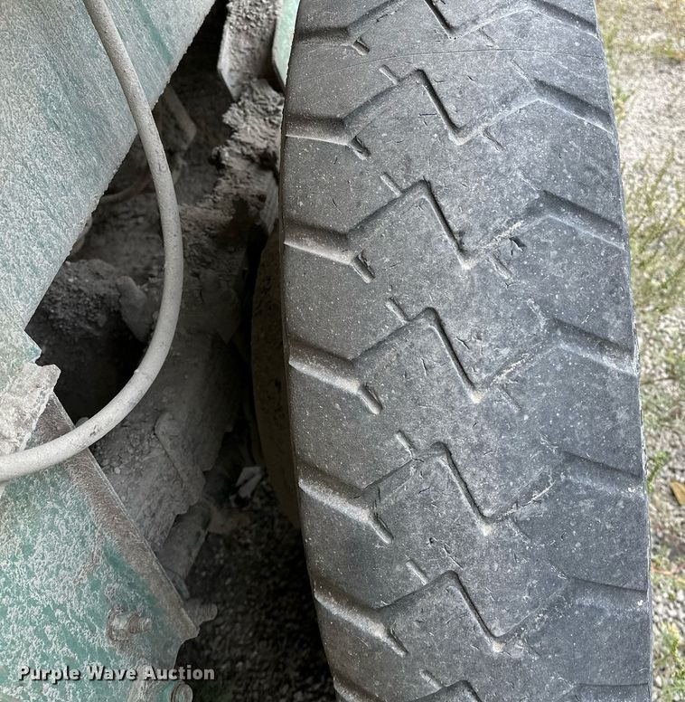 image for item JY9647 McCloskey MCB 621 RE  trommel screen