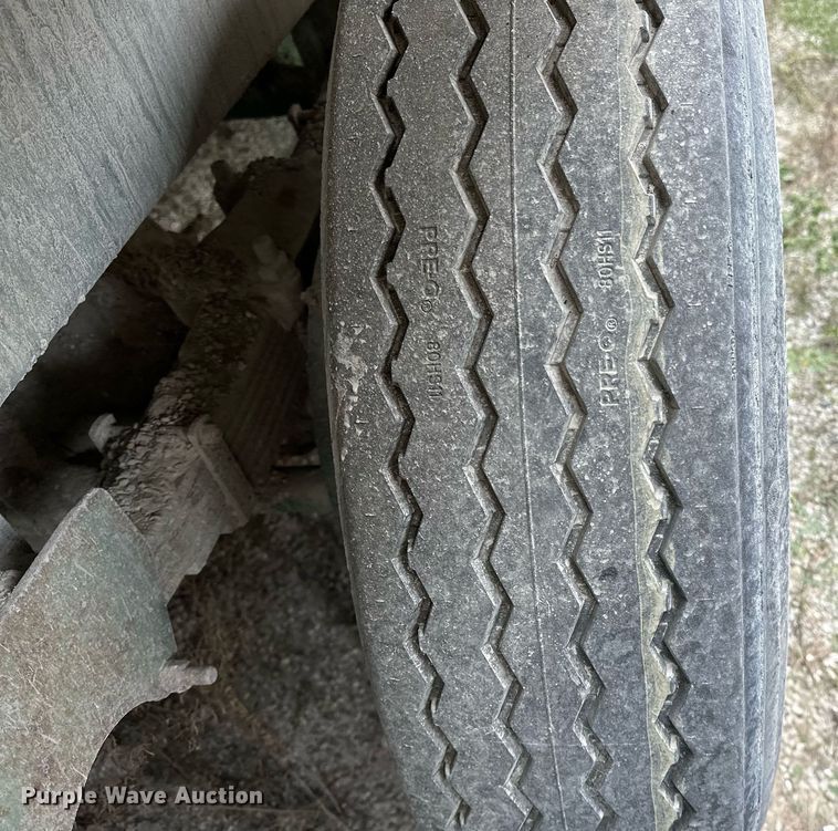 image for item JY9647 McCloskey MCB 621 RE  trommel screen