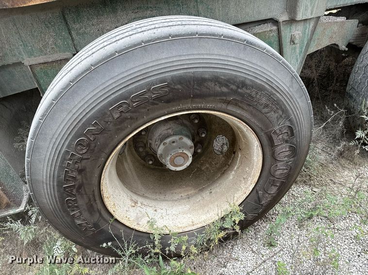 image for item JY9647 McCloskey MCB 621 RE  trommel screen