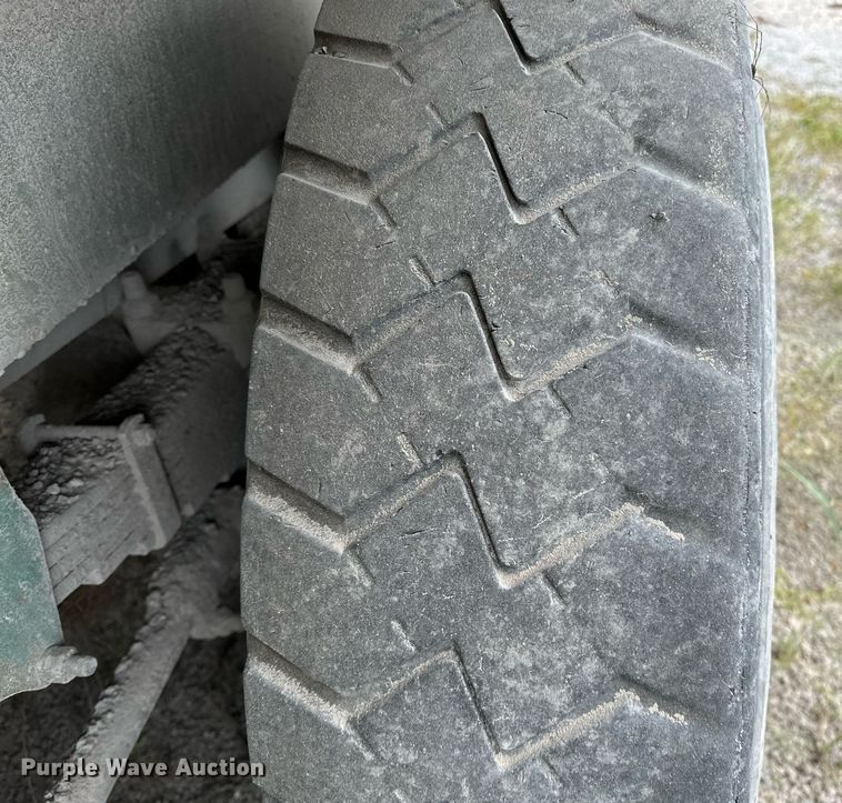 image for item JY9647 McCloskey MCB 621 RE  trommel screen