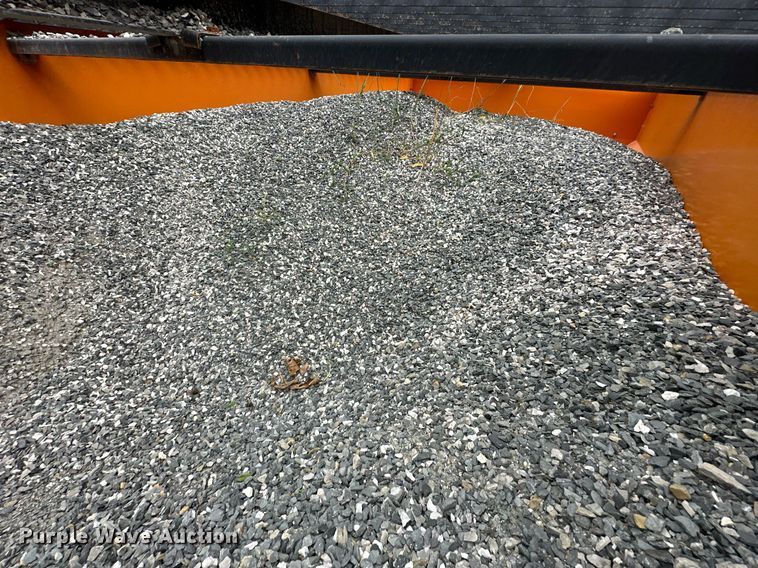 image for item JY9648 1991 Ford L9000  spreader truck