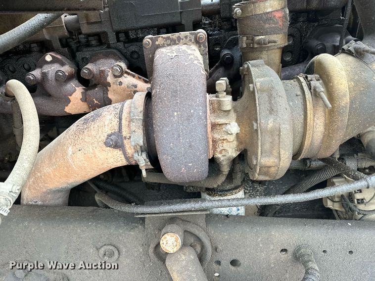 image for item JY9648 1991 Ford L9000  spreader truck