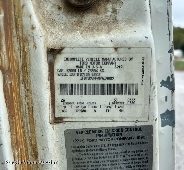 image for item JY9648 1991 Ford L9000  spreader truck