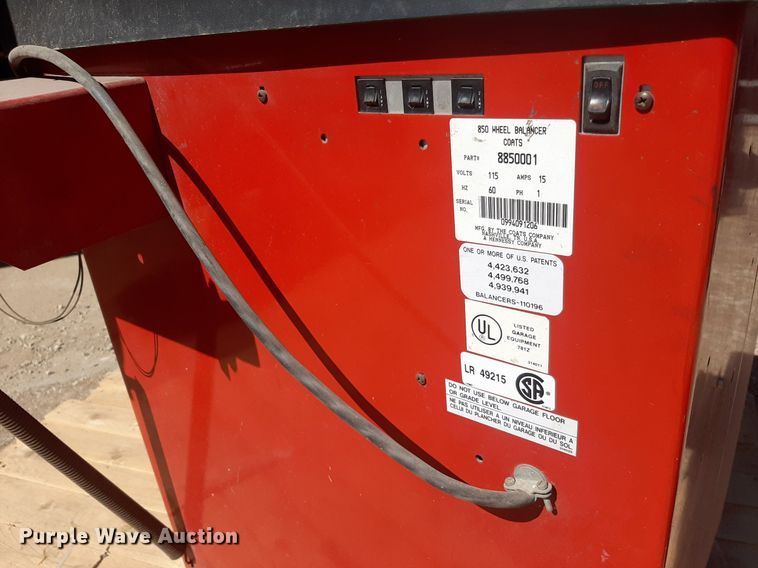 image for item KD9240 Coats 850  tire balancing machine