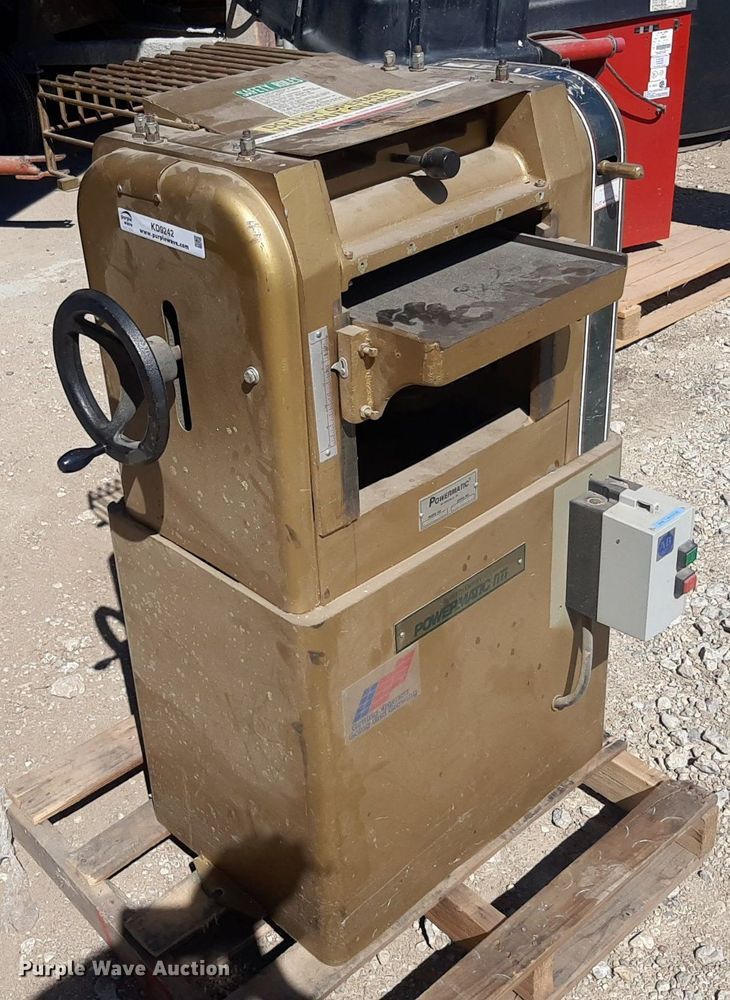 Powermatic 100 planer in Winfield, KS Item KD9242 sold Purple Wave