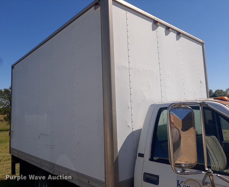 image for item KD9246 1991 Chevrolet C3500  box truck