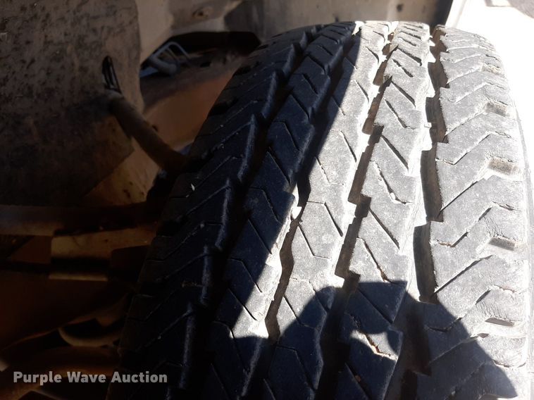 image for item KD9246 1991 Chevrolet C3500  box truck