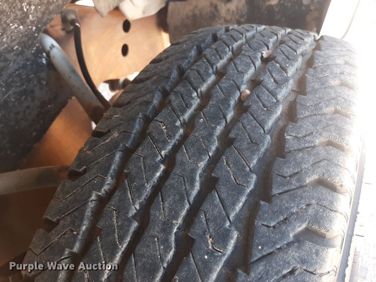 image for item KD9246 1991 Chevrolet C3500  box truck