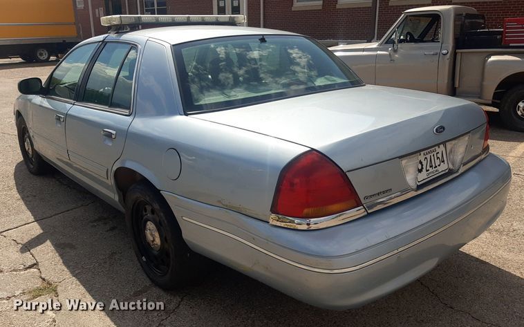 image for item KD9247 2003 Ford Crown Victoria Police Interceptor