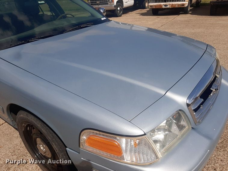 image for item KD9247 2003 Ford Crown Victoria Police Interceptor
