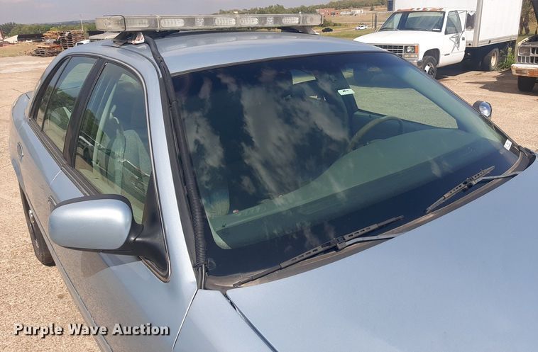 image for item KD9247 2003 Ford Crown Victoria Police Interceptor