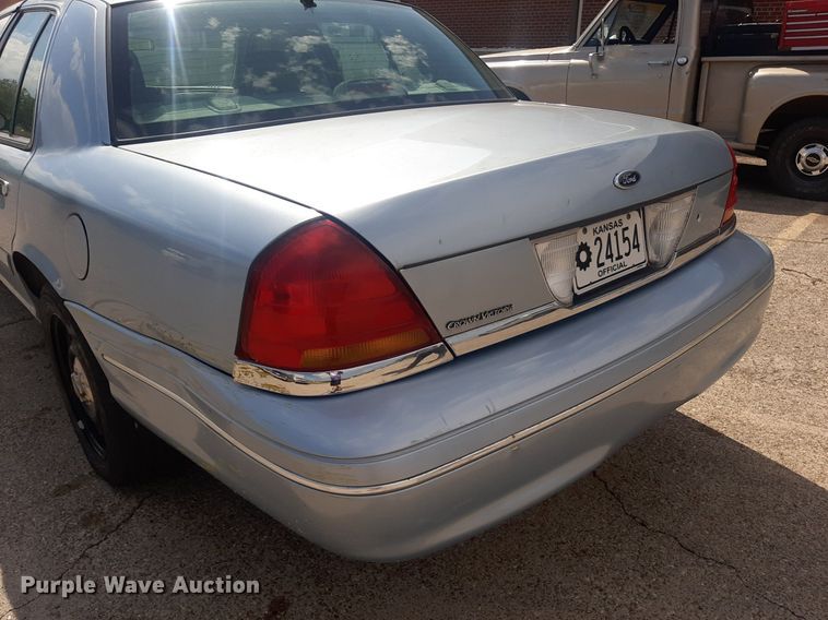 image for item KD9247 2003 Ford Crown Victoria Police Interceptor