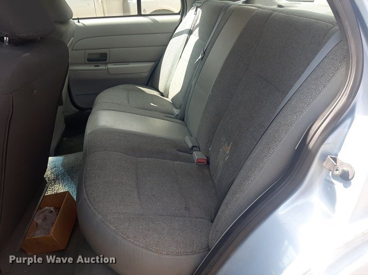 image for item KD9247 2003 Ford Crown Victoria Police Interceptor