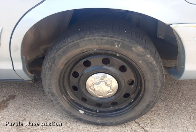 image for item KD9247 2003 Ford Crown Victoria Police Interceptor