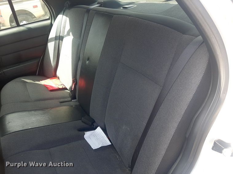 image for item KD9248 2007 Ford Crown Victoria Police Interceptor