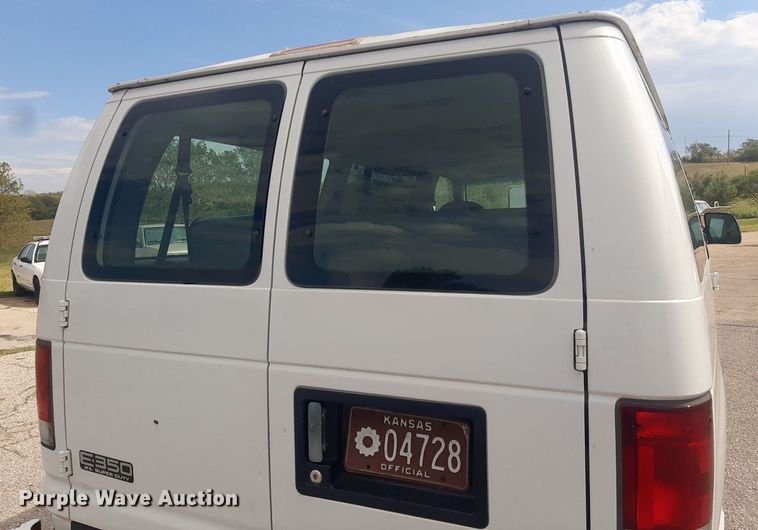 image for item KD9249 1999 Ford E350  van