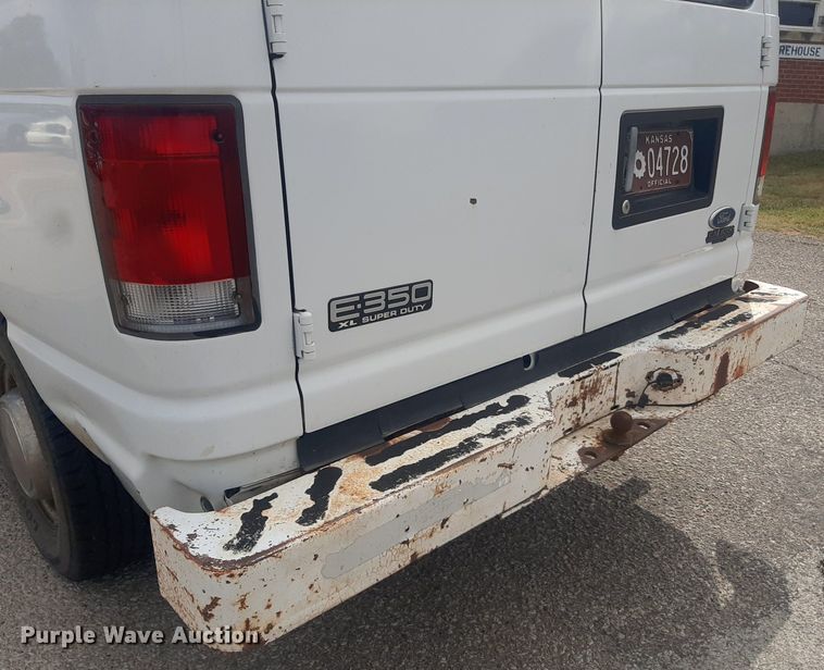 image for item KD9249 1999 Ford E350  van