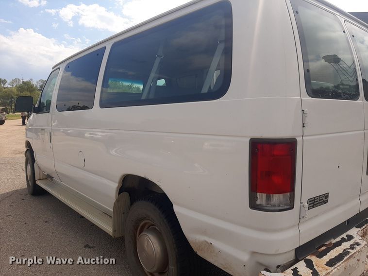 image for item KD9249 1999 Ford E350  van