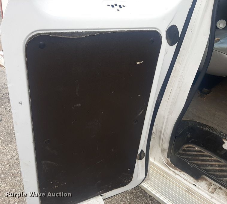 image for item KD9249 1999 Ford E350  van