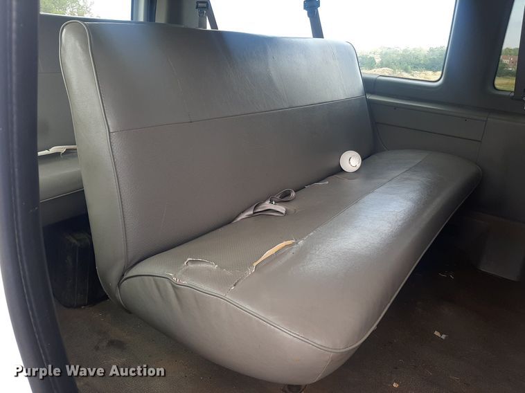 image for item KD9249 1999 Ford E350  van