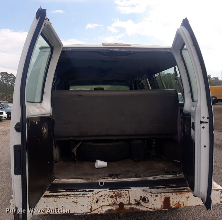 image for item KD9249 1999 Ford E350  van
