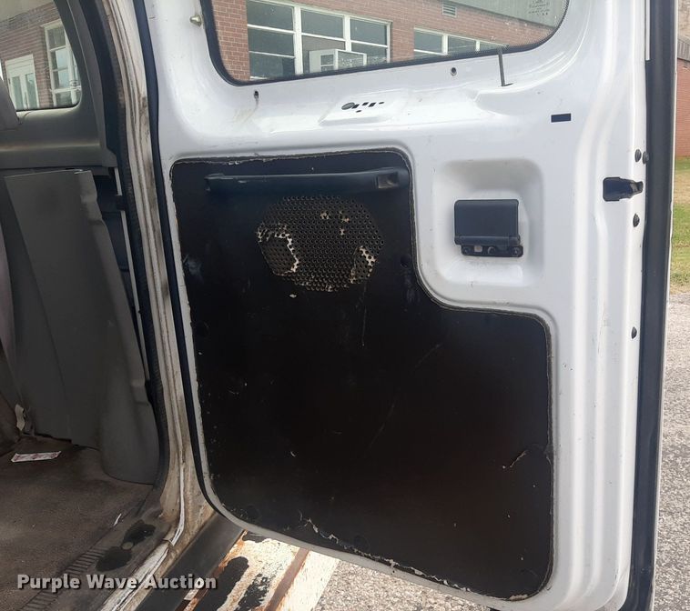 image for item KD9249 1999 Ford E350  van