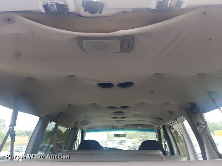 image for item KD9249 1999 Ford E350  van