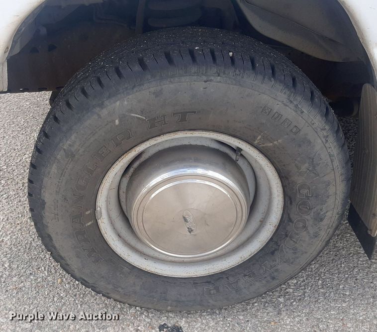 image for item KD9249 1999 Ford E350  van