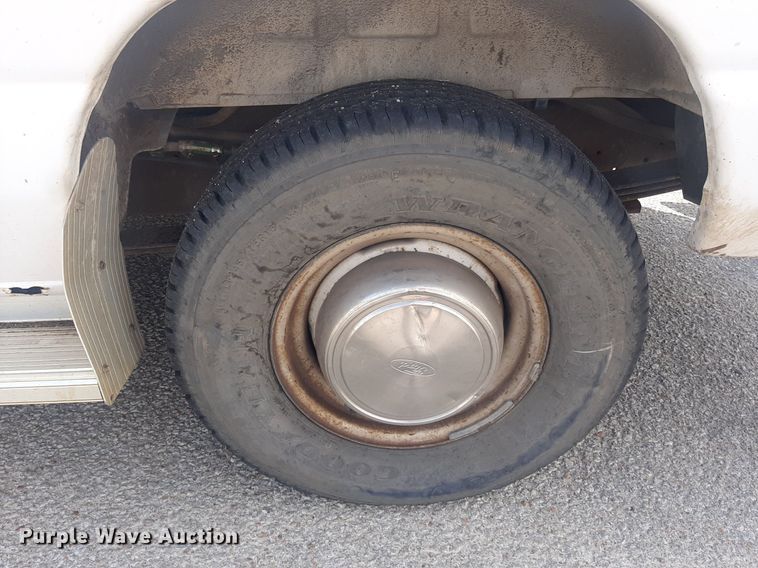 image for item KD9249 1999 Ford E350  van