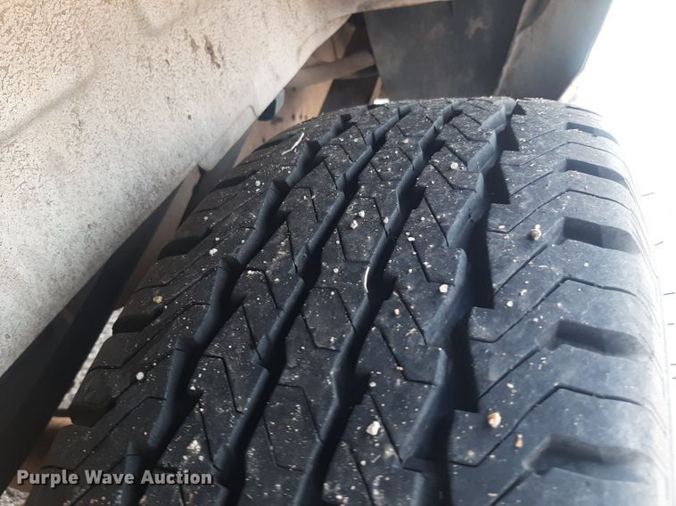 image for item KD9249 1999 Ford E350  van