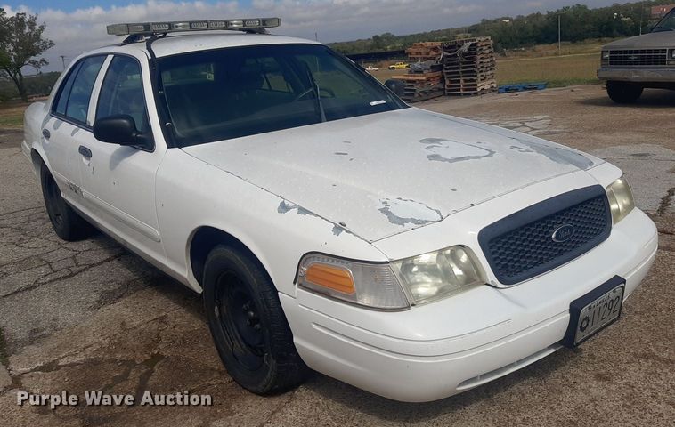 image for item KD9251 2001 Ford Crown Victoria