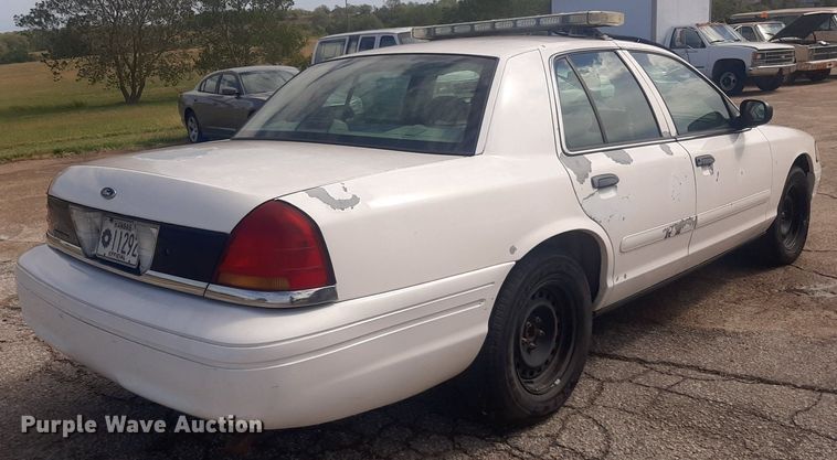 image for item KD9251 2001 Ford Crown Victoria