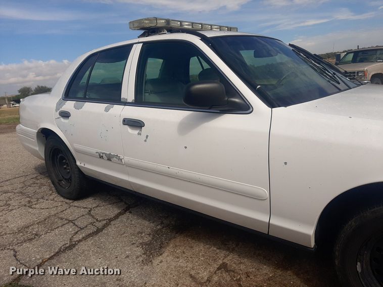 image for item KD9251 2001 Ford Crown Victoria