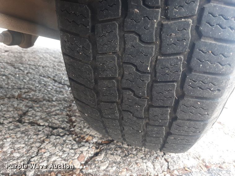 image for item KD9251 2001 Ford Crown Victoria