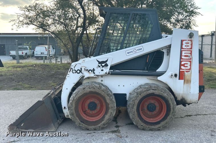 image for item KH9489 1993 Bobcat 853  skid steer loader