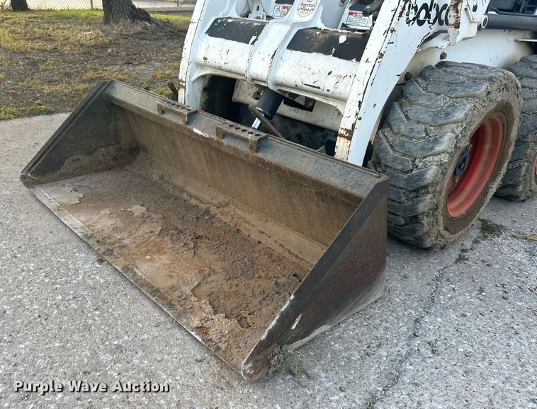 image for item KH9489 1993 Bobcat 853  skid steer loader