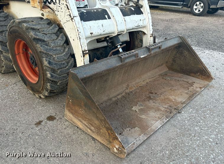 image for item KH9489 1993 Bobcat 853  skid steer loader
