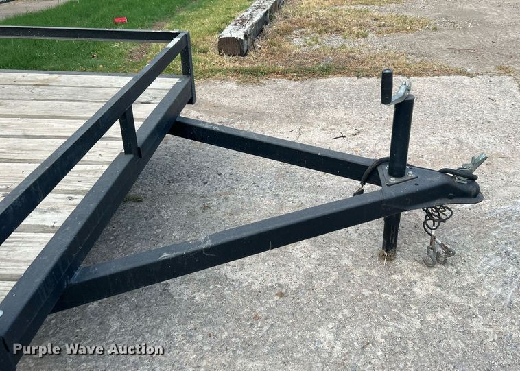 image for item KH9492 2015 Karavan  utility trailer