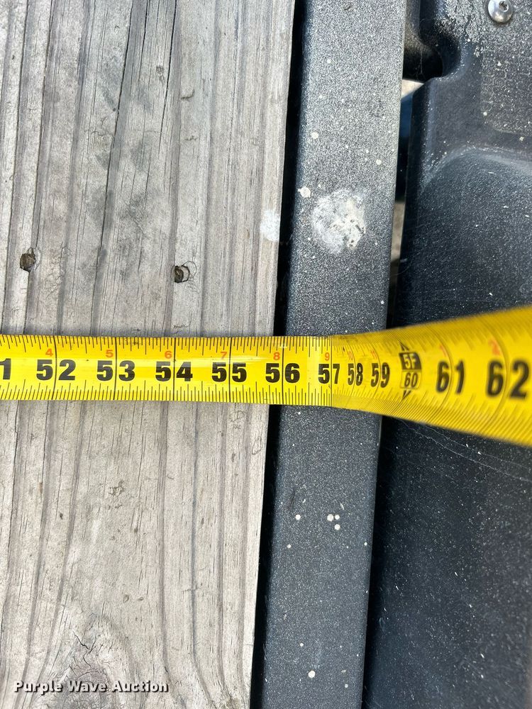 image for item KH9492 2015 Karavan  utility trailer