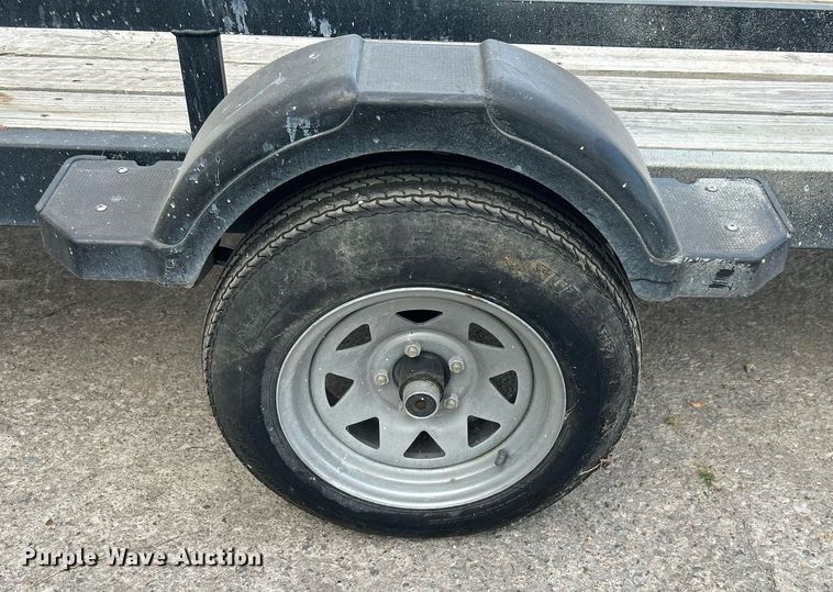 image for item KH9492 2015 Karavan  utility trailer