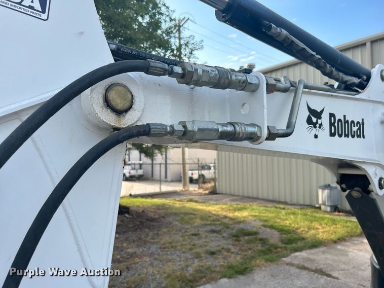 image for item KH9493 2012 Bobcat E32  mini excavator