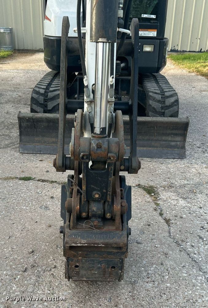 image for item KH9493 2012 Bobcat E32  mini excavator