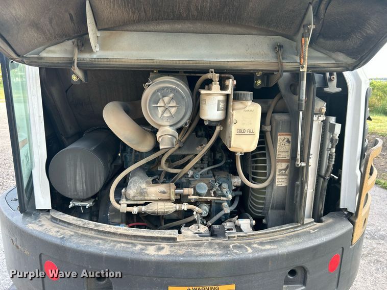 image for item KH9493 2012 Bobcat E32  mini excavator