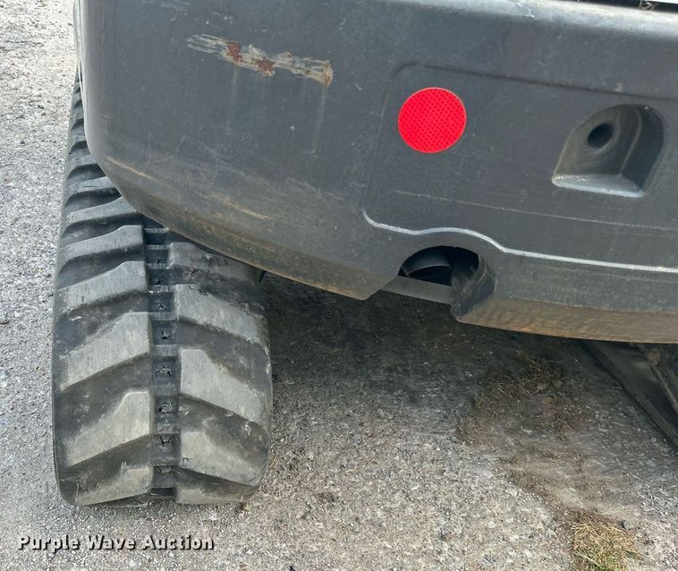 image for item KH9493 2012 Bobcat E32  mini excavator