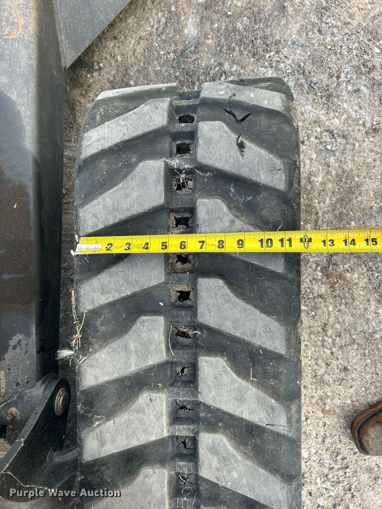 image for item KH9493 2012 Bobcat E32  mini excavator