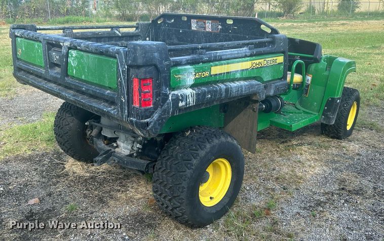 image for item KH9500 (2) John Deere utility vehicles